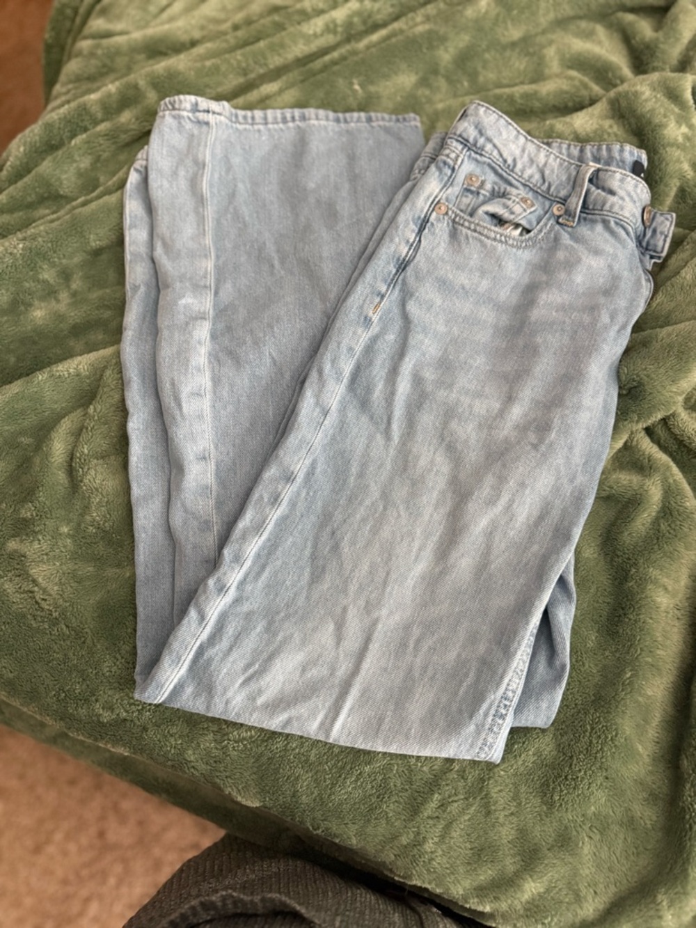 Aeropostale Light Wash Denim Wide leg Jeans - Pale Blue